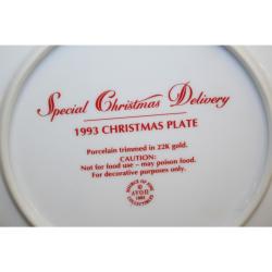 Avon 1993 Christmas Plate w 22K Gold Trim Special Christmas Delivery Vintage