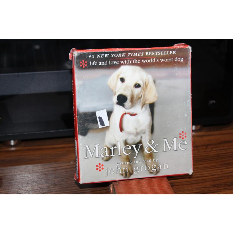 Marley and Me : Life and Love with the World's Worst Dog by John Grogan (CD)